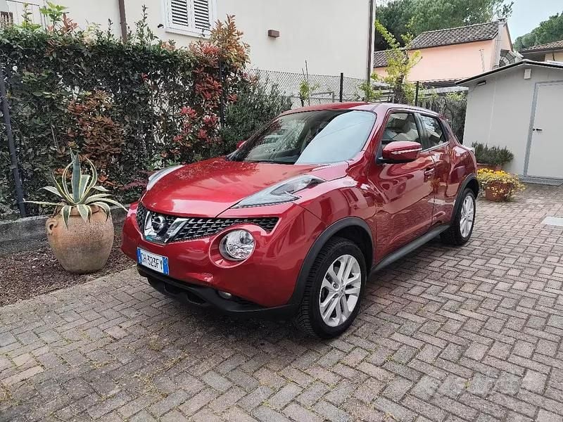 Usata Nissan Juke 115 CV (84 kW) 2018 Rosso SUV