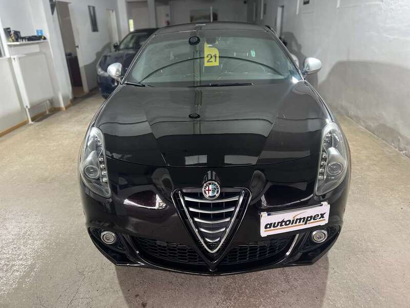 Usato 2015 Alfa Romeo Giulietta 2.0 Diesel 150 CV (10.800 €)