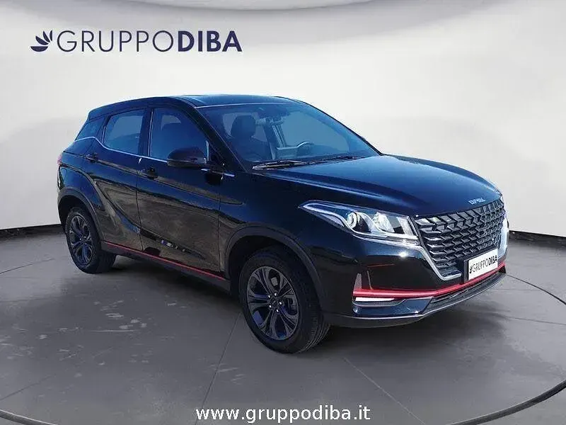 Usata DFSK Glory 500 106 CV (77 kW) 2025 Nero SUV