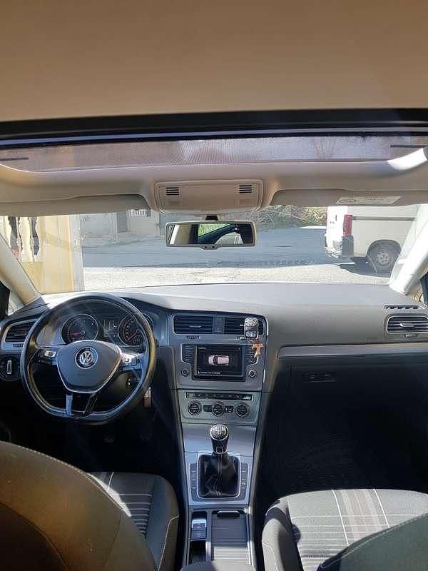 Usata VW Golf VII Highline 110 CV (80 kW) 2015 Berlina