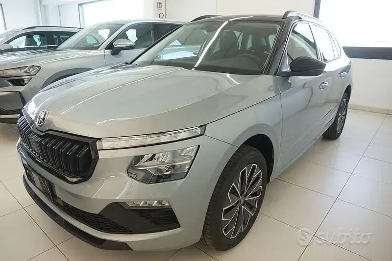 Nouvelle Skoda Kamiq 116 ch (85 kW) 2026 Gris SUV