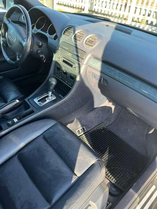 Usata Audi A4 Cabriolet 163 CV (119 kW) 2005 Grigio Cabrio
