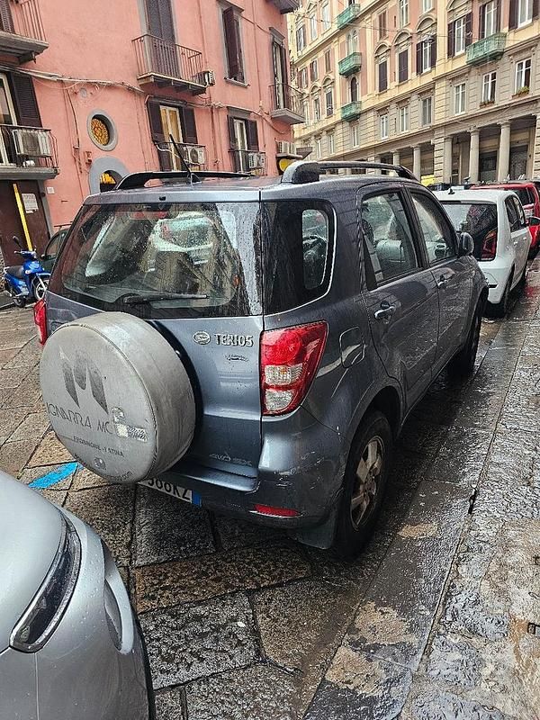 Usata Daihatsu Terios 105 CV (77 kW) 2008 SUV