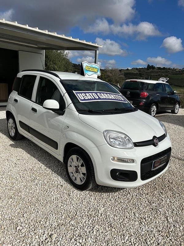Usata Fiat Panda Easy 69 CV (50 kW) 2018 Bianco Berlina