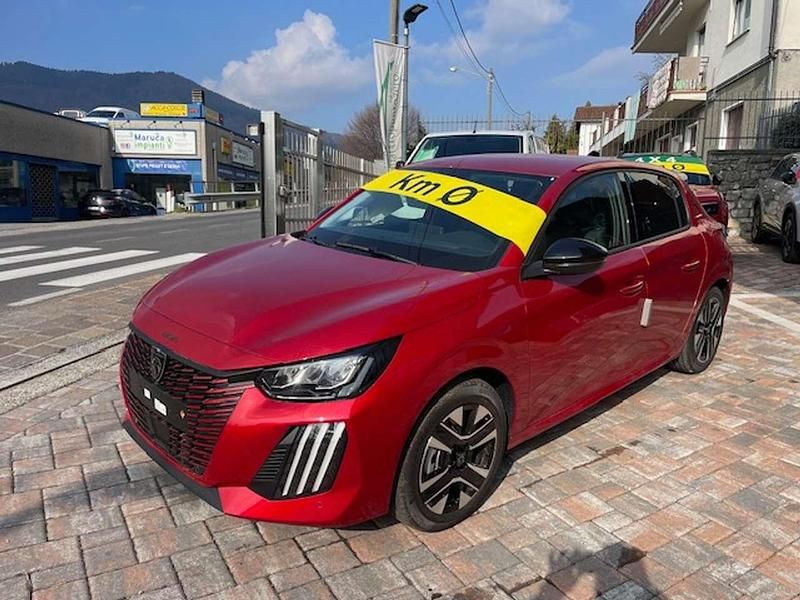 Nuova Peugeot 208 Allure 101 CV (74 kW) 2026 Rosso elixir Utilitaria