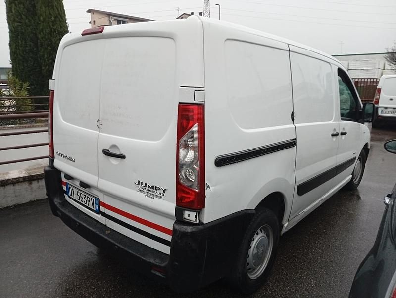 Usata Citroën Jumpy 89 CV (65 kW) 2009 Bianco Monovolume