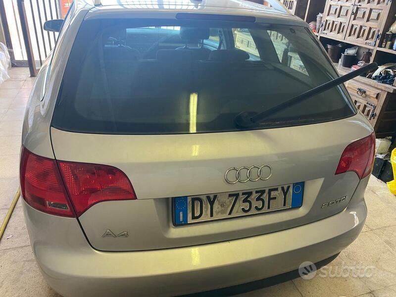 Usata Audi A4 140 CV (102 kW) 2007 Grigio Station wagon