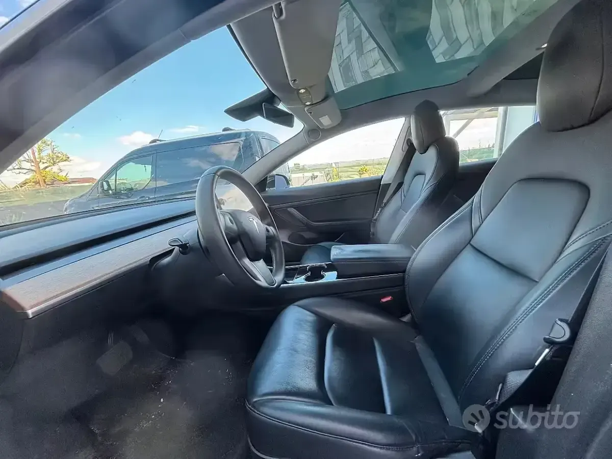 Usata Tesla Model 3 100 kW (136 CV) 2020 Nero Berlina