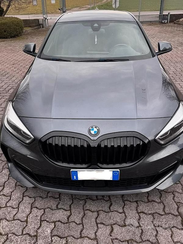 Usata BMW 120 M Sport 190 CV (139 kW) 2022 Grigio Utilitaria