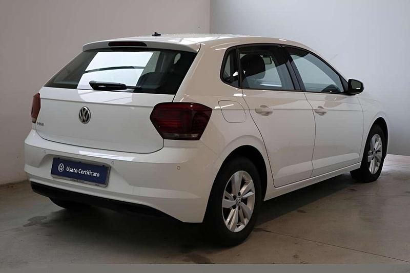 Usata VW Polo Comfortline 65 CV (47 kW) 2018 0q pure white Berlina