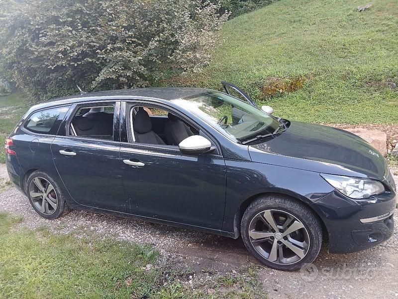 Usata Peugeot 308 SW 116 CV (85 kW) 2015 Blu Station wagon