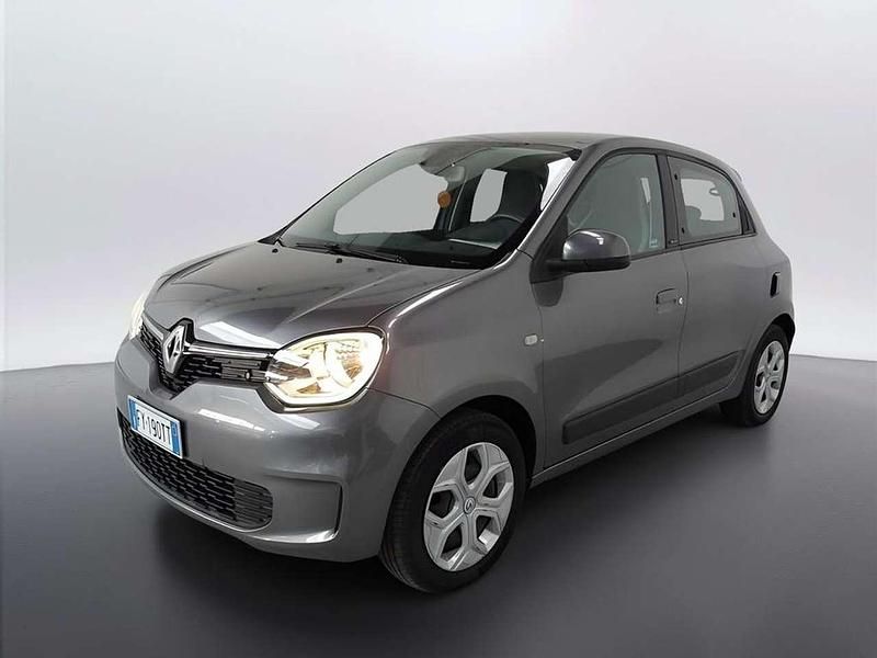 Usata Renault Twingo Zen 60 kW (82 CV) 2021 Grigio chiaro Utilitaria