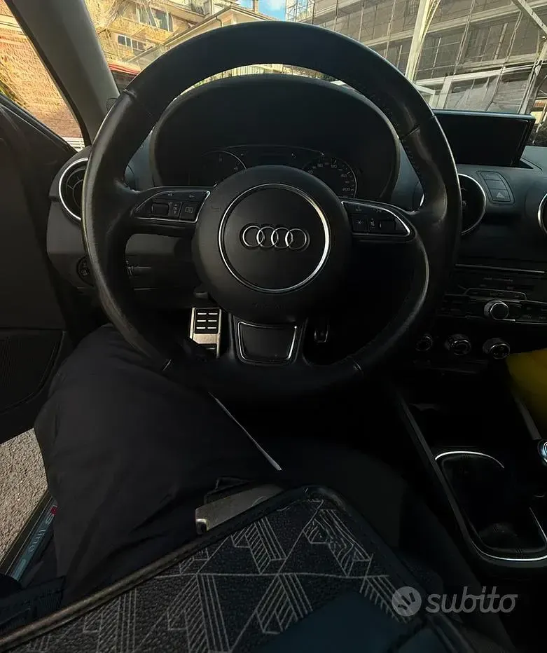 Usata Audi A1 Sportback S-Line 90 CV (66 kW) 2017 Grigio Utilitaria