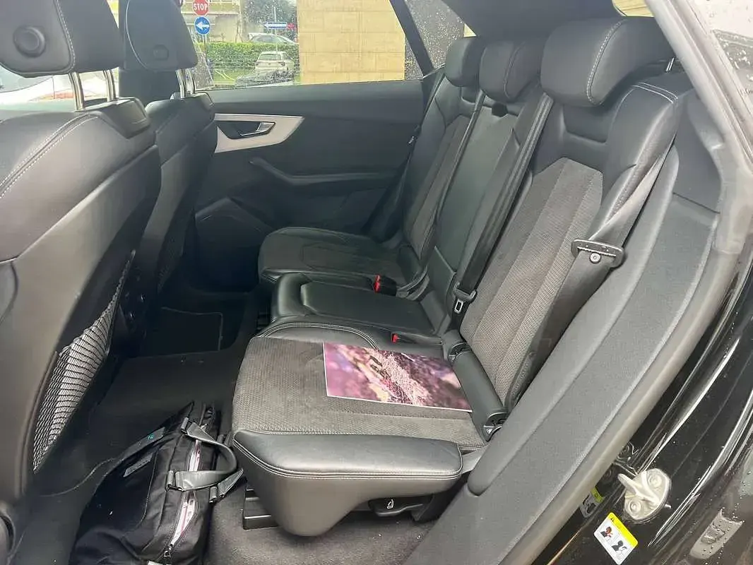 Usata Audi Q8 Sport 286 CV (210 kW) 2021 Nero SUV