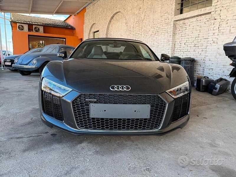 Usata Audi R8 Spyder 620 CV (456 kW) 2017 Grigio Cabrio