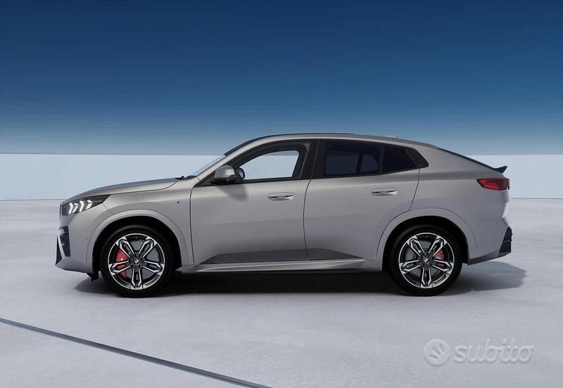 Nuova BMW X2 M Sport 150 CV (110 kW) 2025 Grigio SUV