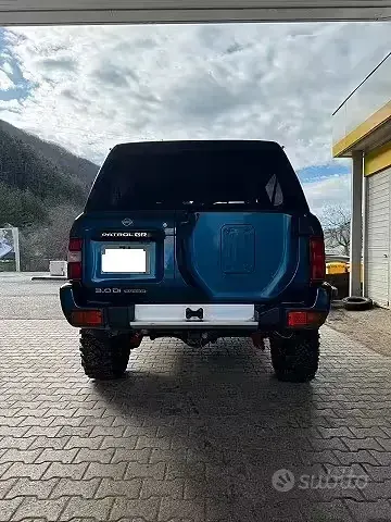 Usata Nissan Patrol 158 CV (116 kW) 2001 Blu SUV