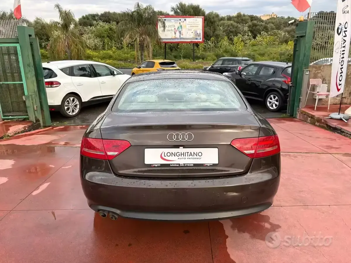 Begagnad Audi A5 170 HK (125 kW) 2011 Beige Sportkupé