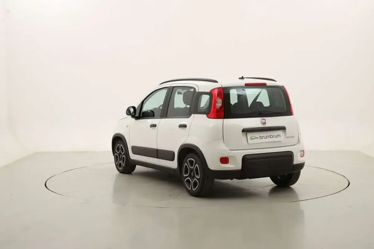 Usata Fiat Panda City Life 71 CV (52 kW) 2022 Bianco Utilitaria