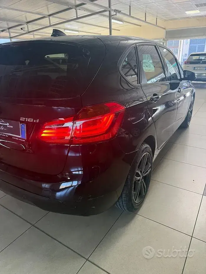 Usata BMW 216 Active Tourer Sport Line 116 CV (85 kW) 2021 Nero Monovolume