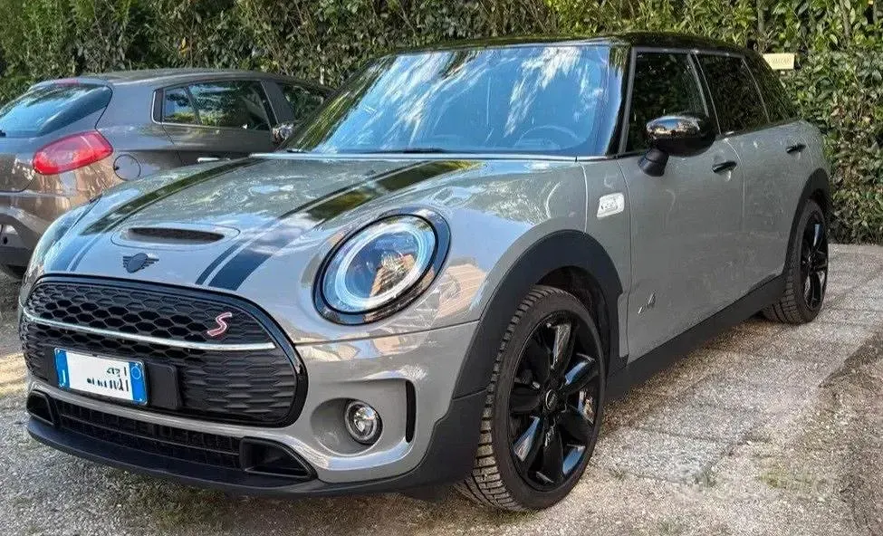 Usata Mini Clubman 190 CV (139 kW) 2022 Grigio Station wagon