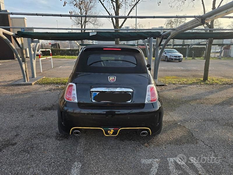 Usata Abarth 595C 140 CV (102 kW) 2016 Nero Cabrio