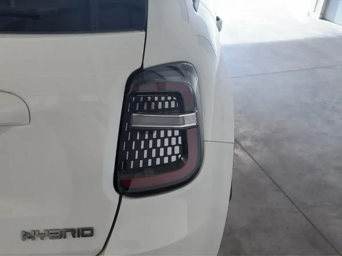 Nuova Fiat 600 Pop 110 CV (80 kW) 2025 Bianco SUV