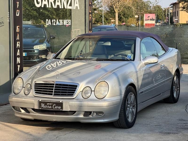 Usata Mercedes CLK200 Elegance 262 CV (192 kW) 2000 Argento Coupé