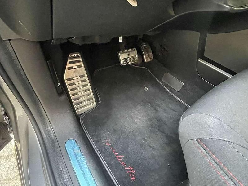 Usata Alfa Romeo Giulietta Super 120 CV (88 kW) 2016 Utilitaria