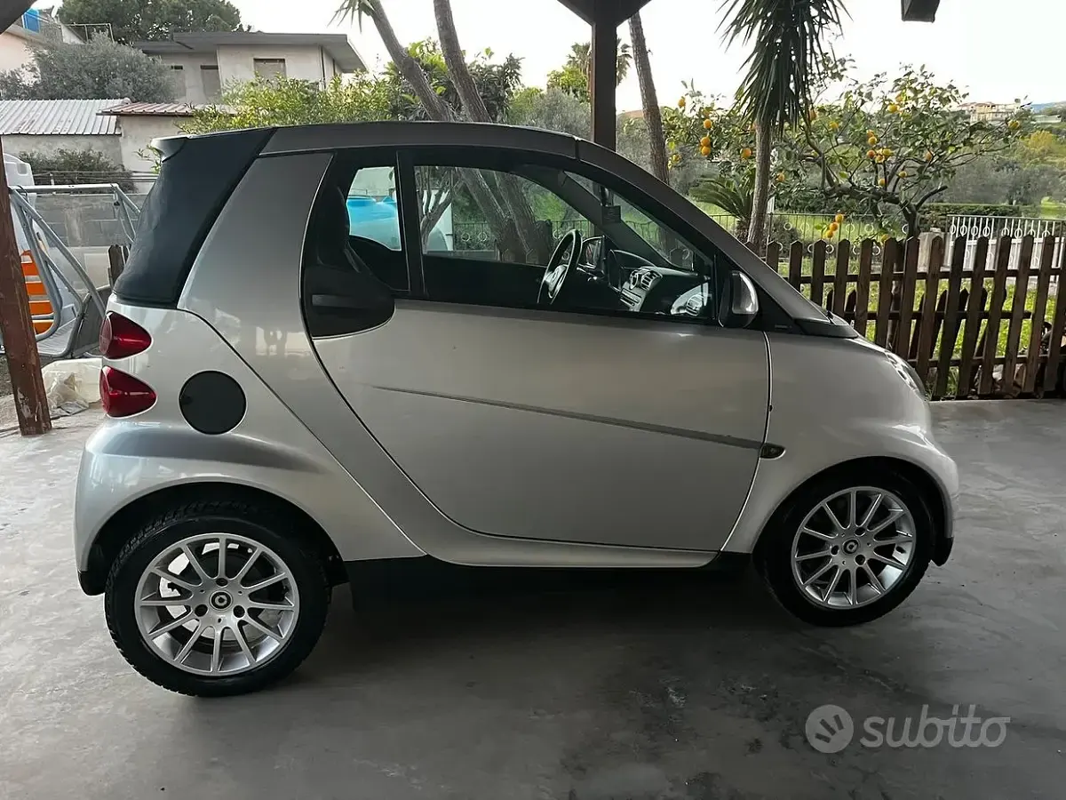 Usata Smart ForTwo Cabrio 71 CV (52 kW) 2010 Grigio Cabrio