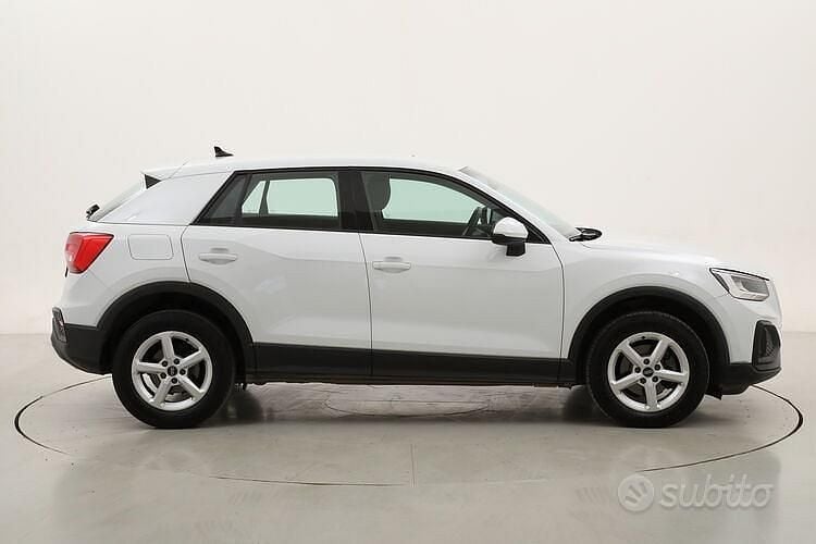Usata Audi Q2 Business 116 CV (85 kW) 2022 Bianco SUV