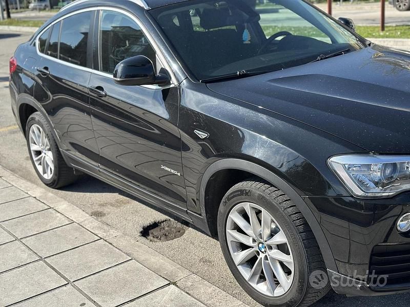 Usata BMW X4 190 CV (139 kW) 2015 Nero SUV