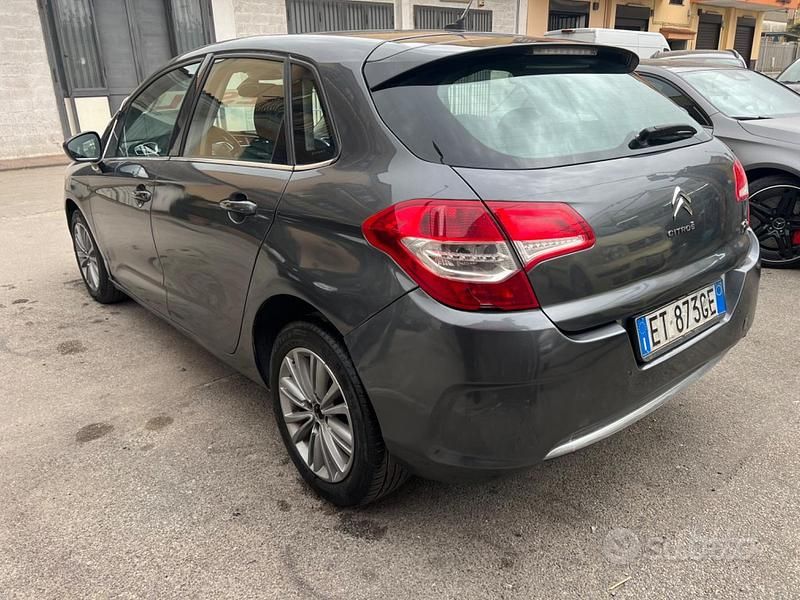 Usata Citroën C4 92 CV (67 kW) 2013 Grigio Berlina