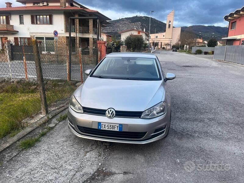 Usata VW Golf VII Comfortline 110 CV (80 kW) 2014 Grigio Berlina