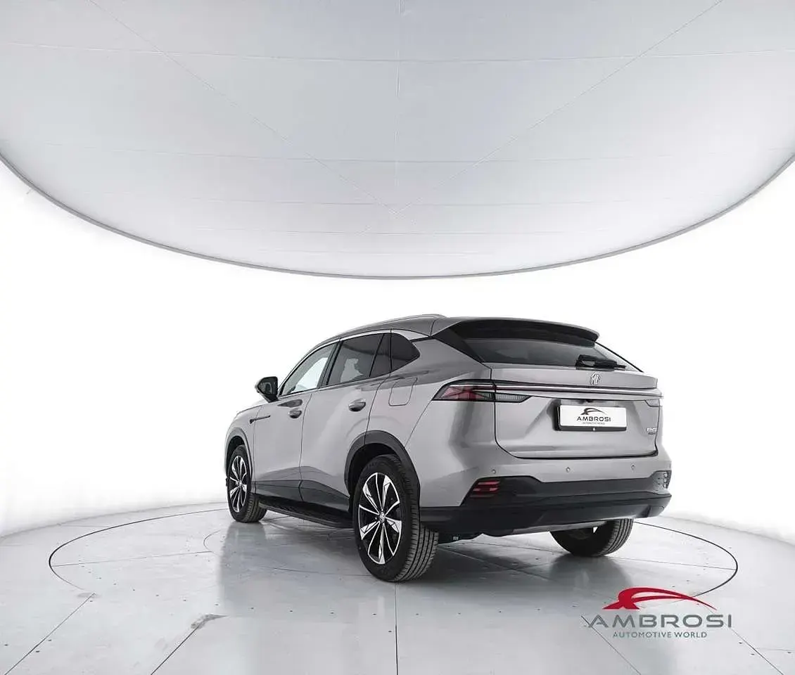 Usata MG HS Luxury 272 CV (200 kW) 2025 Argento SUV