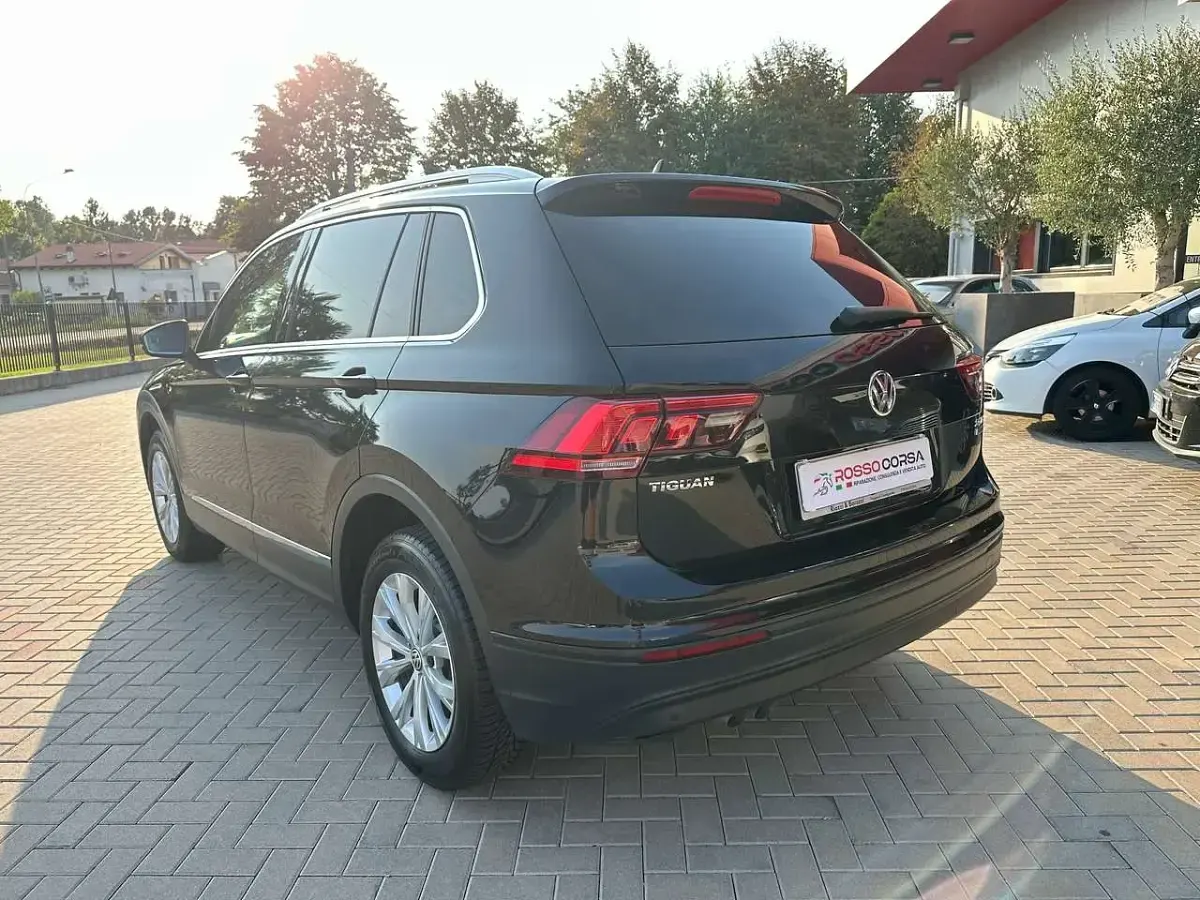 Usata VW Tiguan Executive 150 CV (110 kW) 2016 Nero SUV