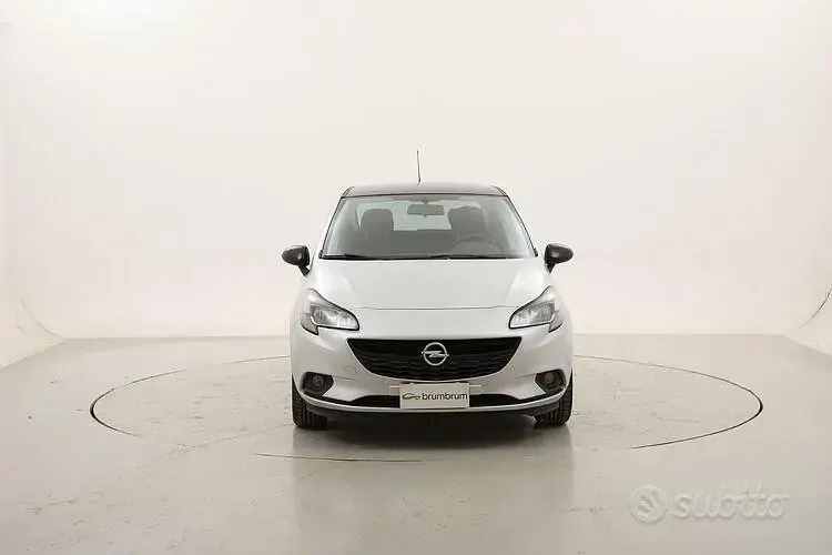 Usata Opel Corsa Edition 90 CV (66 kW) 2018 Grigio Utilitaria