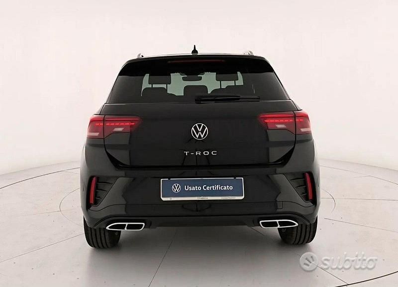 Usata VW T-Roc R-line 116 CV (85 kW) 2023 Nero SUV