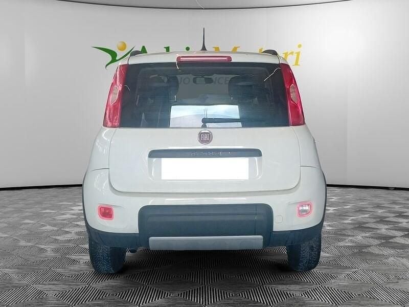 Usata Fiat Panda 4x4 S 86 CV (63 kW) 2019 Bianco Utilitaria