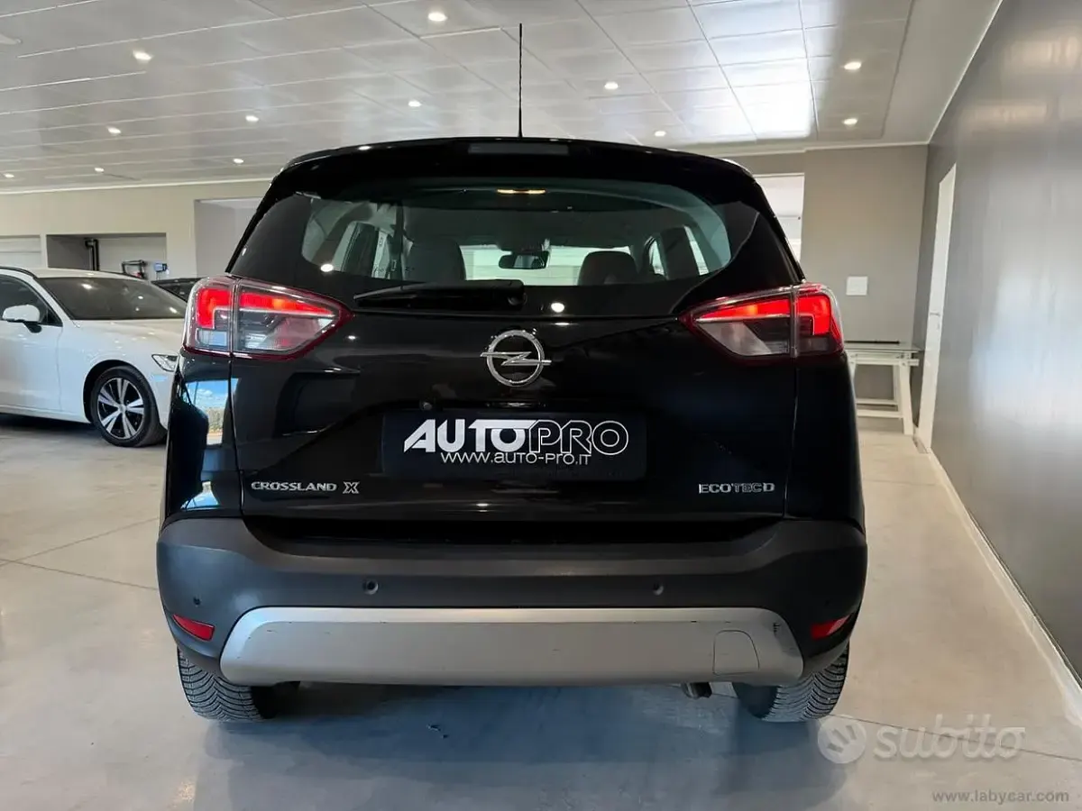 Usata Opel Crossland X S 102 CV (75 kW) 2020 Nero SUV