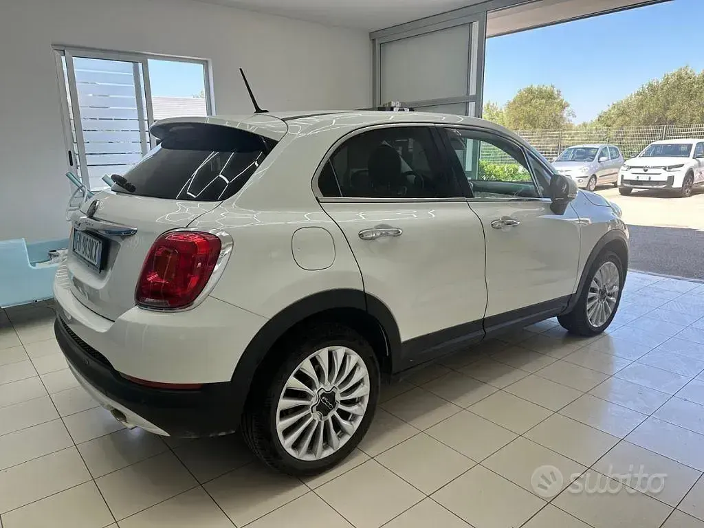 Usata Fiat 500X Business 120 CV (88 kW) 2016 Bianco SUV