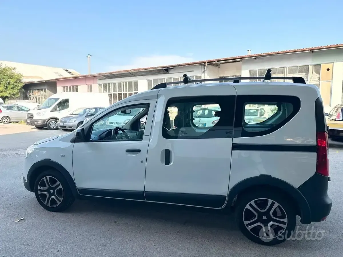 Usata Dacia Dokker 95 CV (69 kW) 2019 Bianco Monovolume