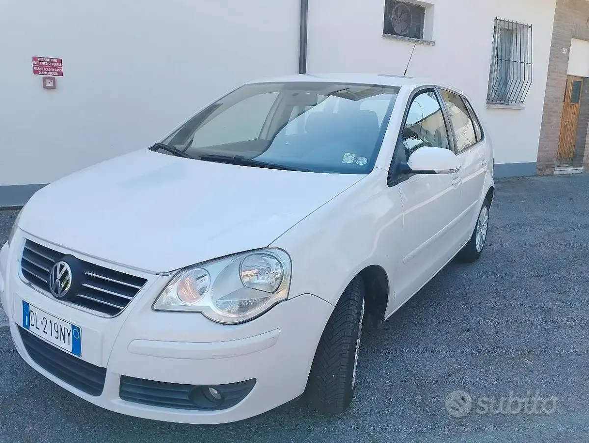Usata VW Polo 75 CV (55 kW) 2008 Bianco Utilitaria