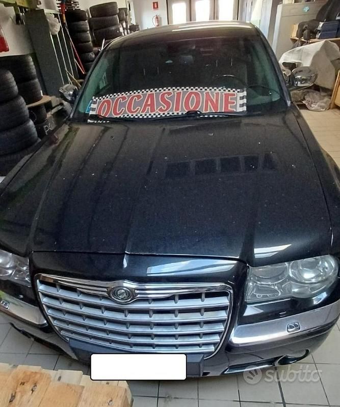 Usata Chrysler 300C Touring 218 CV (160 kW) 2007 Nero Station wagon