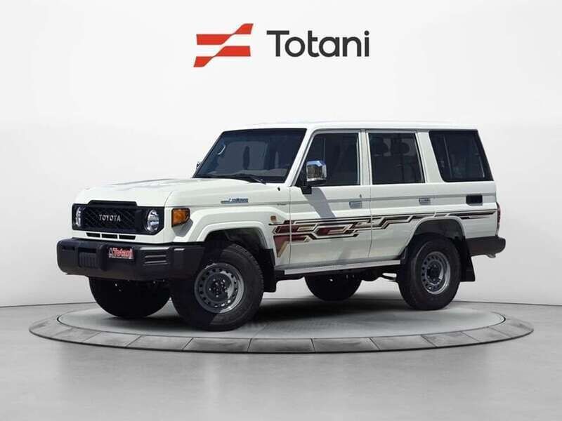 Bianco pastello Nuova 2025 Toyota Land Cruiser SUV | 69.900 € - Immagine 1/4