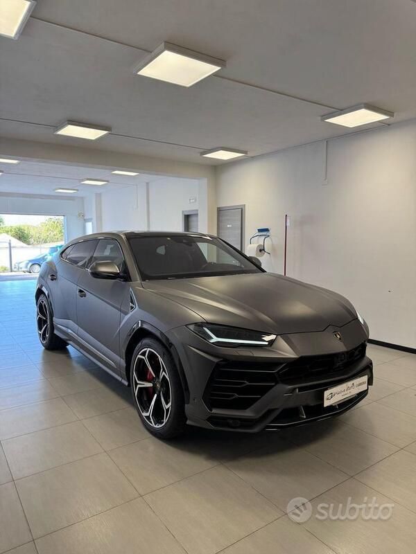 Grigio Usata 2021 Lamborghini Urus SUV | 259.000 € - Immagine 1/4