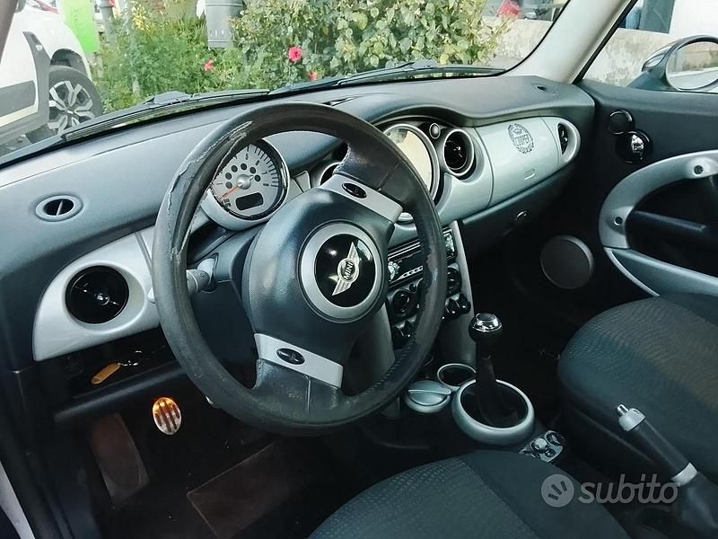 Usata Mini Cooper 2002 Grigio Utilitaria