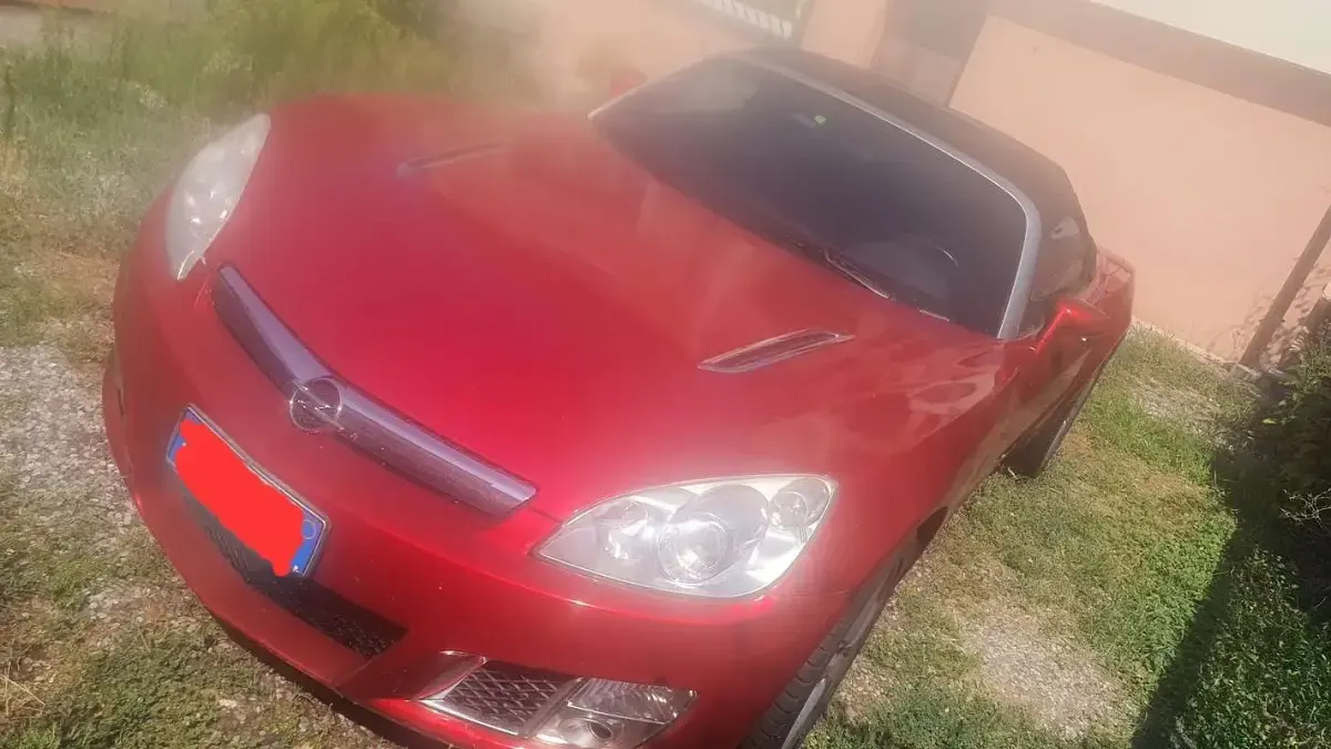 Usata Opel GT 264 CV (194 kW) 2007 Cabrio