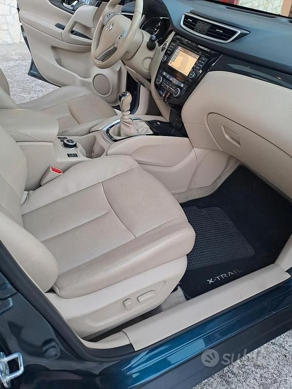 Usata Nissan X-Trail Tekna 131 CV (96 kW) 2015 Blu SUV