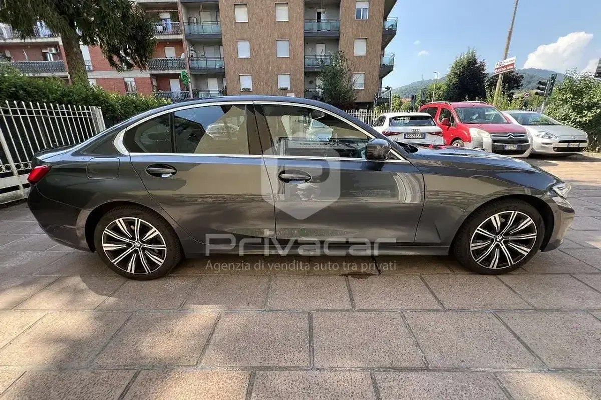 Usata BMW 320 184 CV (135 kW) 2021 Grigio Berlina